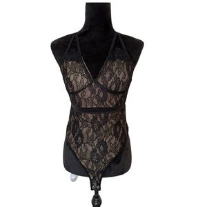 💛4/$10💛 Lace Bodysuit